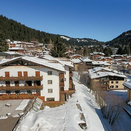 Hotel Perla Madonna Εξωτερικό φωτογραφία