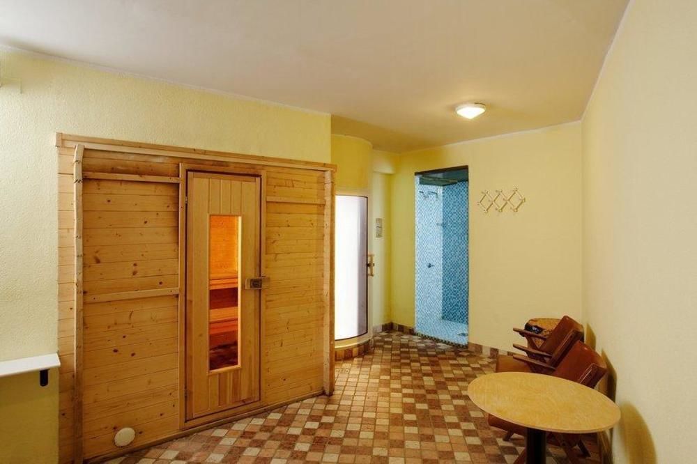 Hotel Perla Madonna Εξωτερικό φωτογραφία