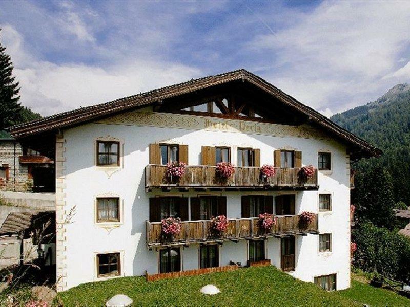 Hotel Perla Madonna Εξωτερικό φωτογραφία